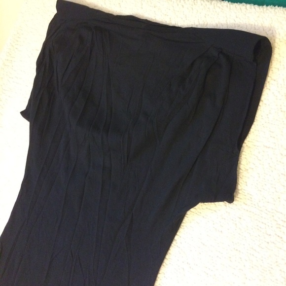 sale Bcbgmaxazria cowl/fluttersleeve blouse - Picture 4 of 7